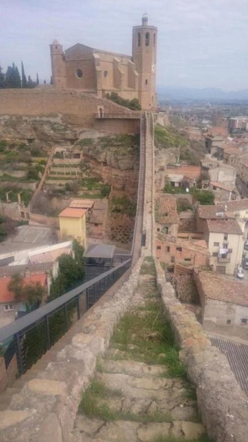 الشقق الفندقية Vilanova De La Salفي  Cal Ribero المظهر الخارجي الصورة